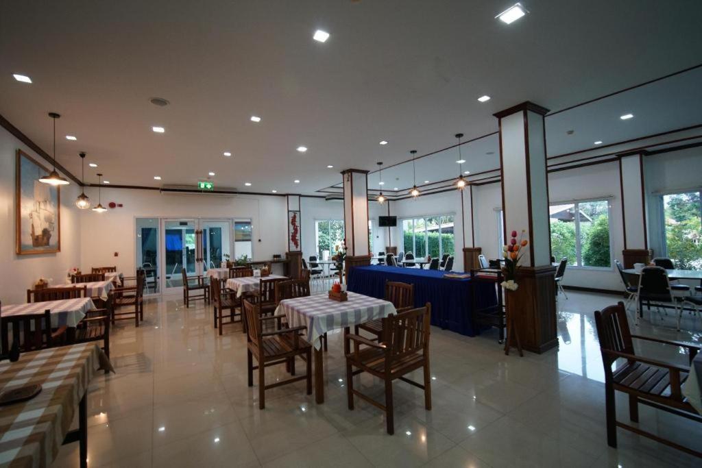 Sea Mountain Khanom Hotel Ngoại thất bức ảnh