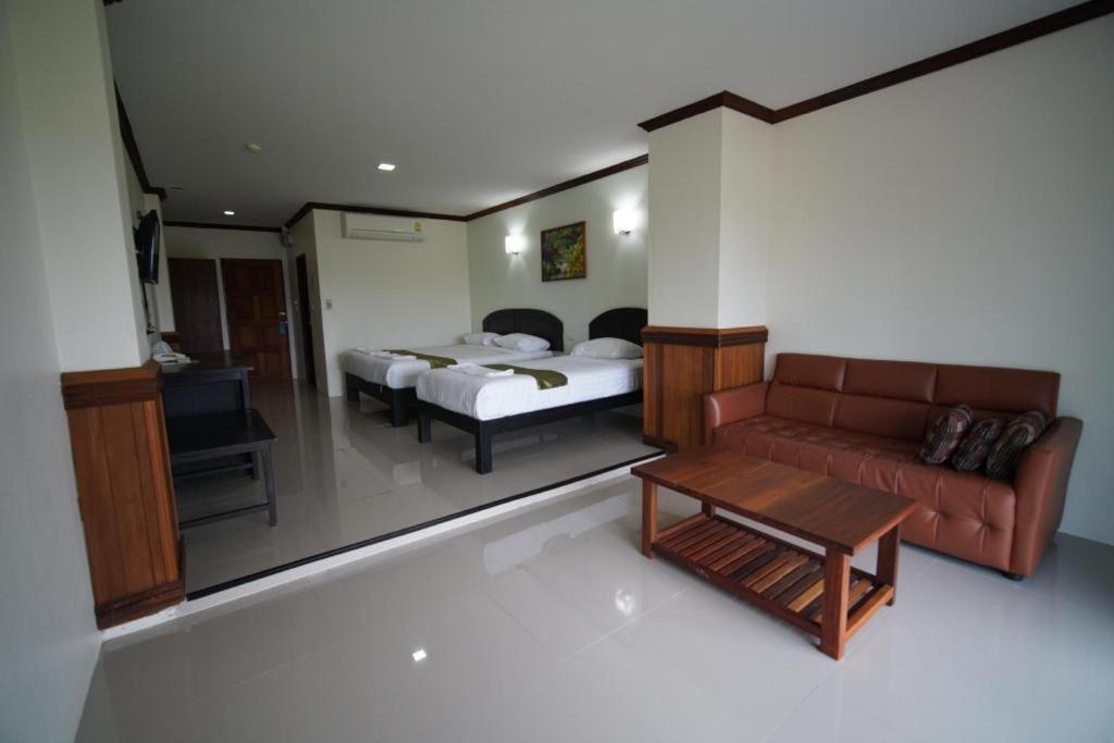 Sea Mountain Khanom Hotel Ngoại thất bức ảnh
